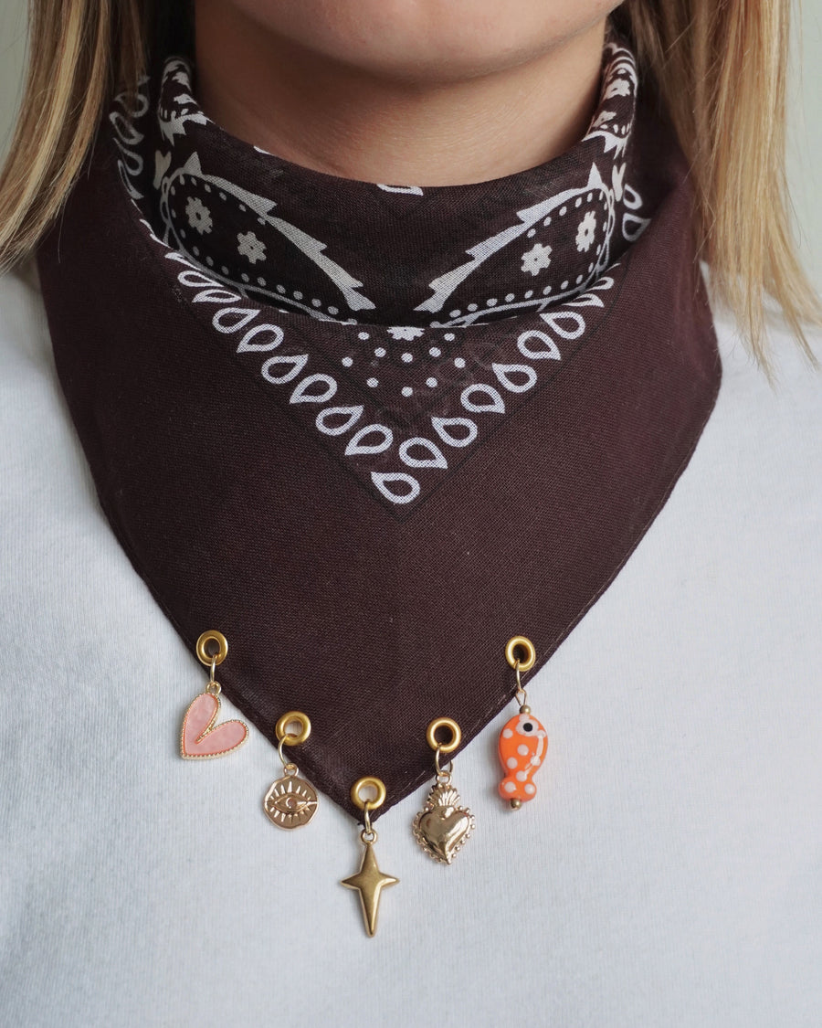 Bandana à charms Marron