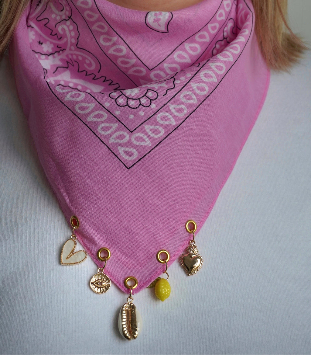 Bandana à charms Rose