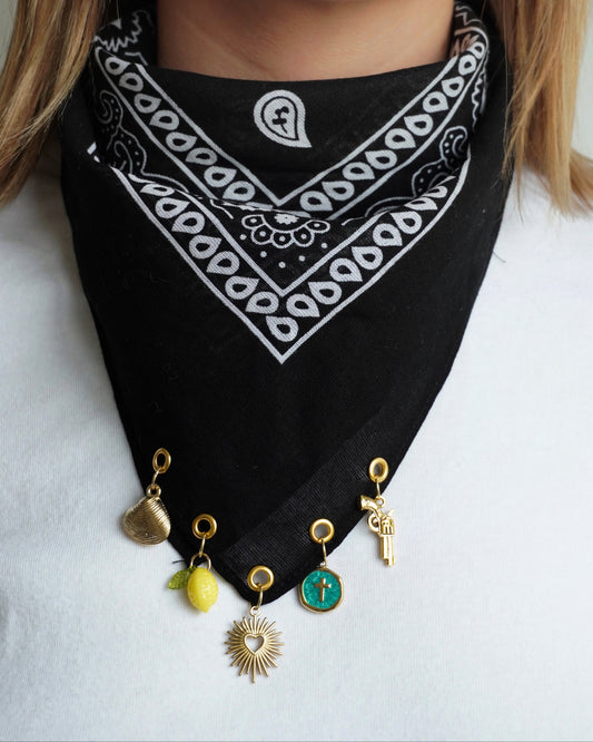 Foulard bandana noir à charms personnalisables Nine, fait main en France