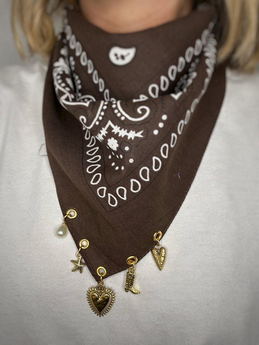 Bandana à charms Marron