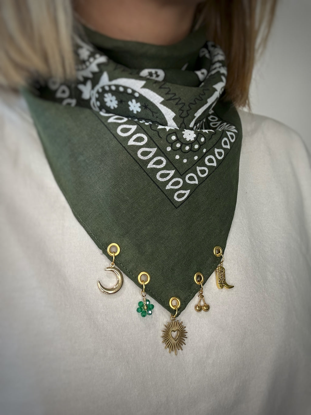 Bandana à charms Kaki